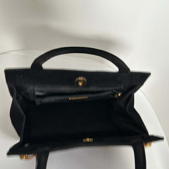 ST. JOHN leather bag - Picture 6 of 10